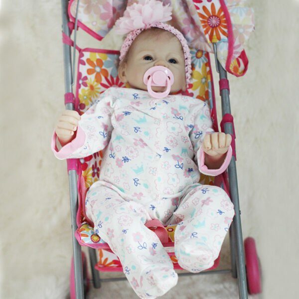 Simulation Baby Doll, Soft Plastic Realistic Rebirth Doll - Image 4