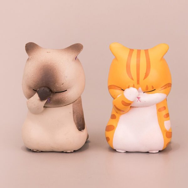 Cartoon Cute Anime Surrounding Kitten Gashapon Doll